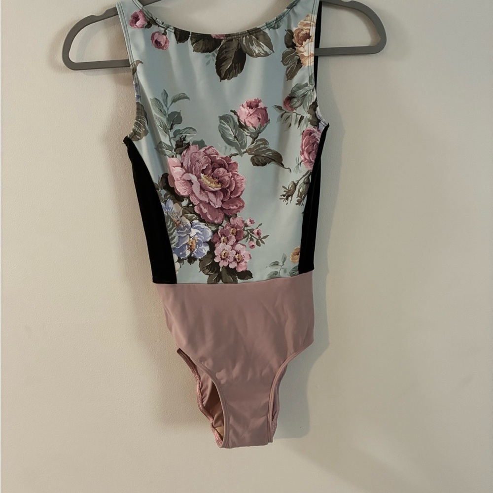 Eleve ballet Leotard